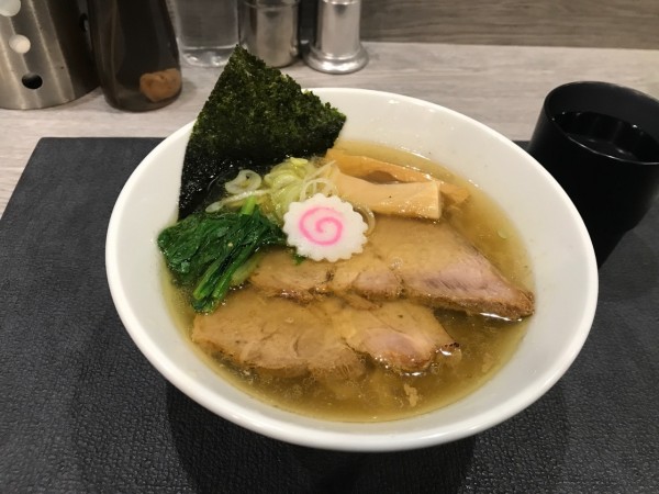 「塩らーめん＋チャーシューごはん」@手打ち 蓮の写真