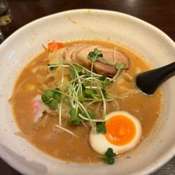 七八みそチャーシュー