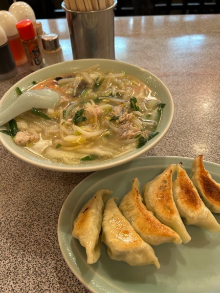 「タンメン 餃子」@大来の写真