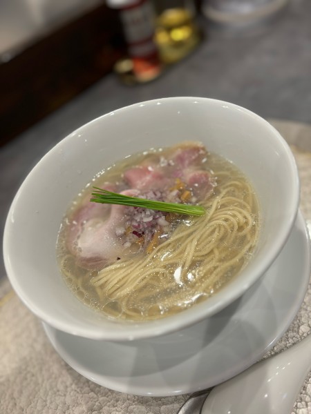 「しじみ中華蕎麦塩」@宍道湖しじみ中華蕎麦 琥珀 池袋店の写真