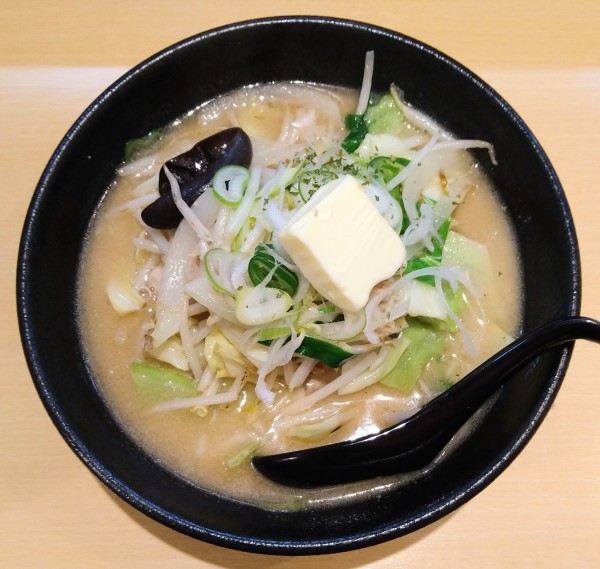 「しお＋バター」@らーめん ぼん蔵の写真