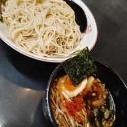 つけ麺(細麺)(大盛)(800+100円)
