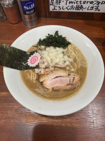 「中濃豚骨煮干し」@中華蕎麦 萌芽の写真