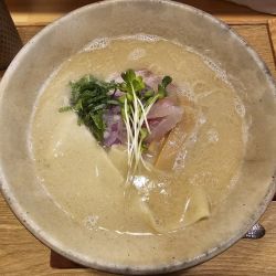 真鯛そば白湯　980円