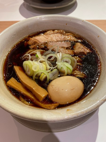 「らーめん　micro」@人類みな麺類 東京本店の写真