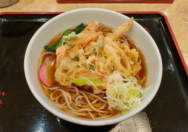 「かき揚げそば(460円)」@小諸そば 芝店の写真