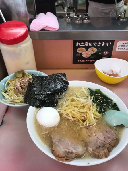 「ラーメン➕ネギ丼」@ラーメン かいざんの写真