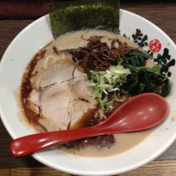 こってりら〜麺（黒）&ねぎ