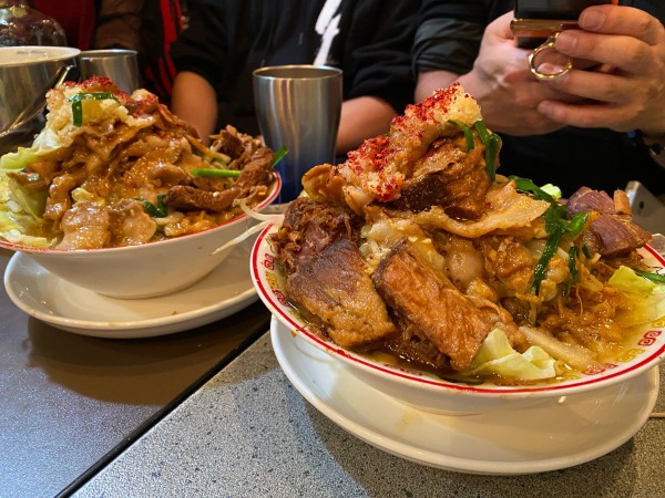 「メガラーメン」@スナック雪子の写真