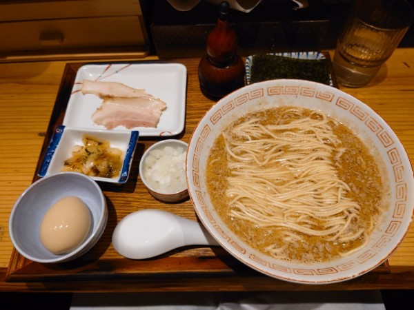 「鯵」@炭火焼濃厚中華そば 海富道の写真