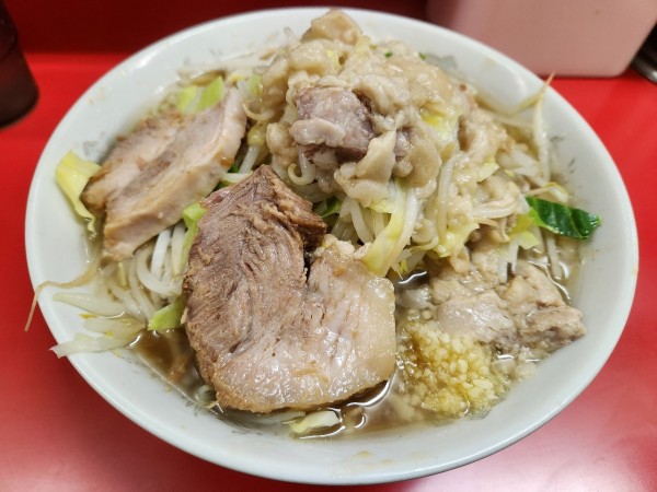 「小ラーメン　ニンニク少しヤサイアブラ」@ラーメン二郎 上野毛店の写真