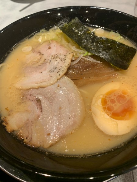 「嵐げんこつらあめん味噌」@らあめん花月嵐 いわき湯本店の写真