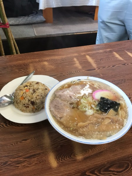 「ラーメン➕半チャーハン」@チーナン食堂の写真