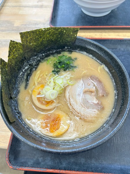 「横浜家系ラーメン」@小田原厚木道路・小田原PAの写真