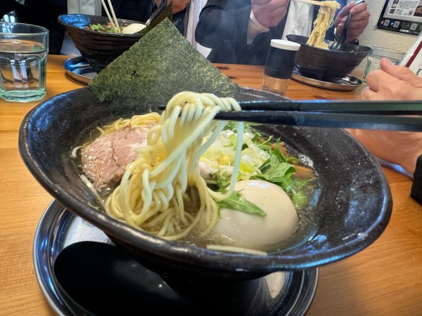「しおのテビヤマSoba 820円」@中華蕎麦 円雀の写真