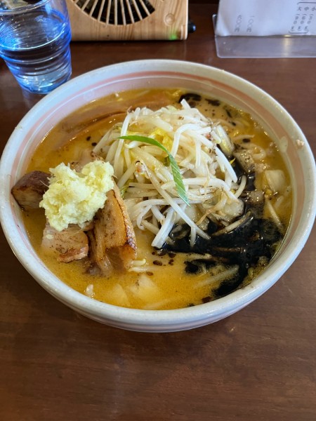 「生姜付き味噌ラーメン1050円」@麺屋 おざわの写真