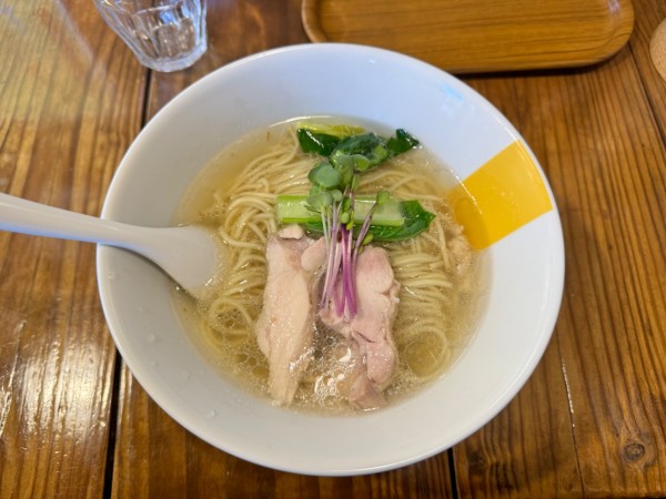 「塩生姜らー麺  900円」@塩生姜ら一麺専門店 MANNISH 蔵前店の写真