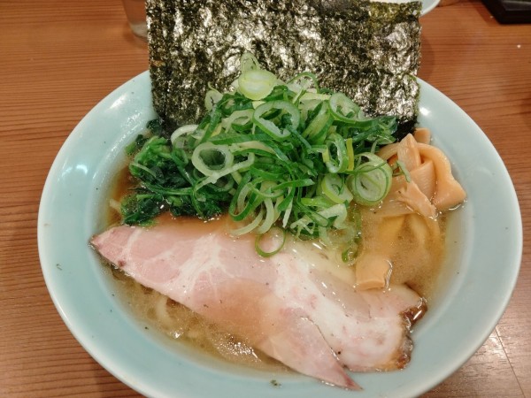 「外伝ラーメン並」@家系らーめん 武将家 外伝の写真