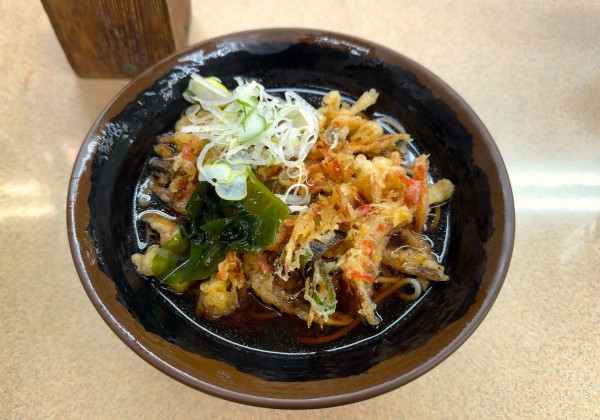 「天ぷらそば(400円)」@肥後一文字やの写真