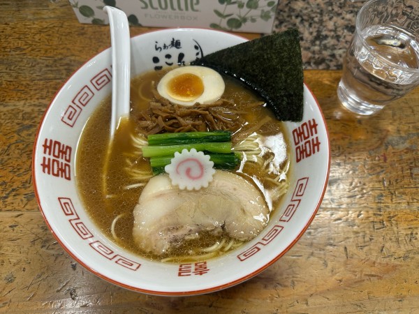 「鶏ガラ中華そば」@らぁ麺 ここんの写真