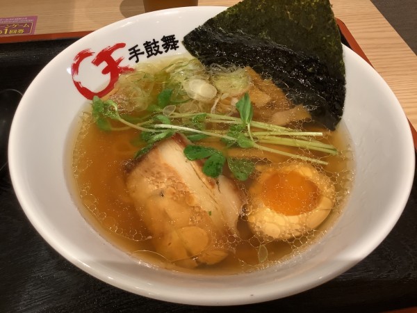 「牛骨らーめん　800円」@天手鼓舞の写真