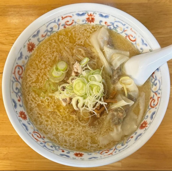 「味噌ワンタンめん」@らーめん 大雅の写真