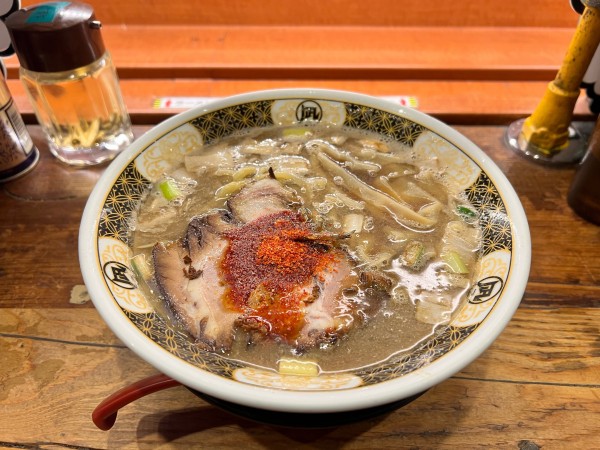 「すごい煮干ラーメン 並盛」@ラーメン凪 大宮店の写真