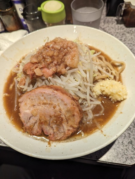 「MIX大ラーメン」@ラーメン宮郎の写真