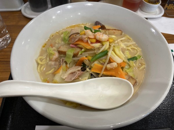 「長崎ちゃんぽん　麺2倍　940円」@長崎ちゃんぽん リンガーハット 埼玉和光店の写真