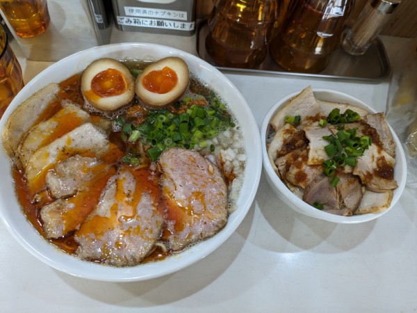 「【限定】辛味塩ラーメン➕チャーシュー丼」@麺屋 扇 SENの写真