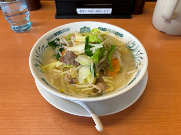 「野菜たっぷりタンメン(麺少なめ)540円」@中華食堂 日高屋 東大和店の写真