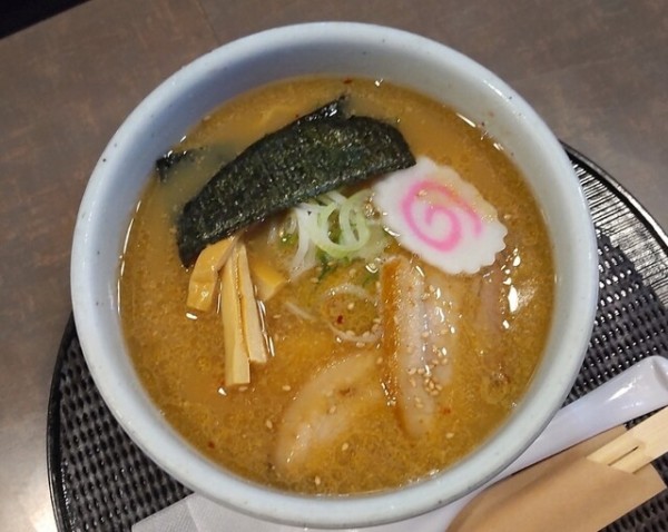 「しょうゆらーめん950円」@らーめん 山頭火 仙台南吉成店の写真
