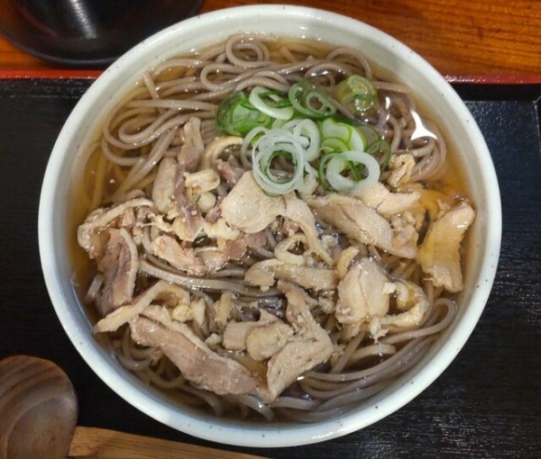 「冷たい肉そば大盛1000円」@肉そば 扇屋の写真