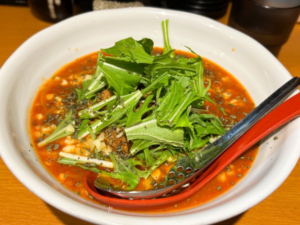 「トマト味噌ラーメン」@らーめん蓮 三軒茶屋店の写真