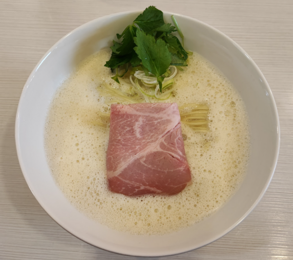 「泡白湯：850円」@らぁ麺 まほろば 福大前西福井店の写真