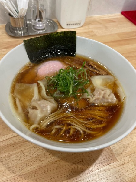 「中華そば　醤油」@地球の中華そばの写真