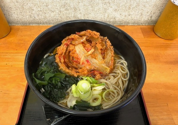 「紅生姜天そば(510円)」@蕎麦たつ 浜松町店の写真