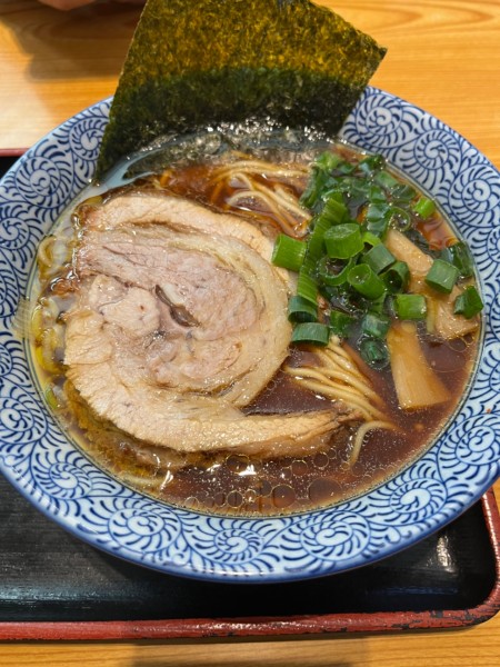「つくば醤油らぁ麺」@つくば麺屋こうじの写真