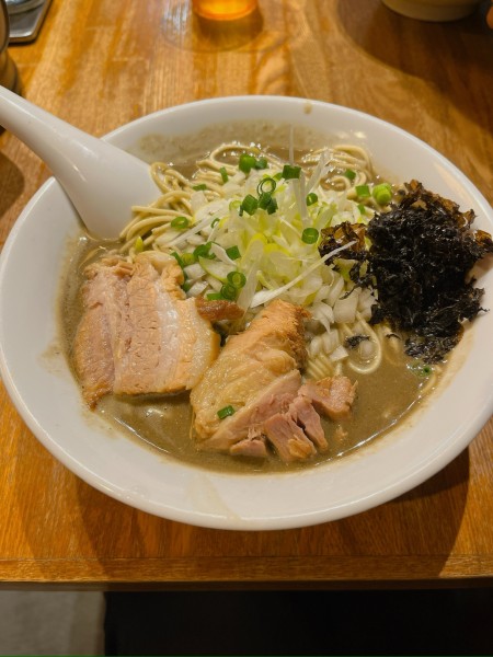 「極濃煮干しそば」@中村屋総本山の写真