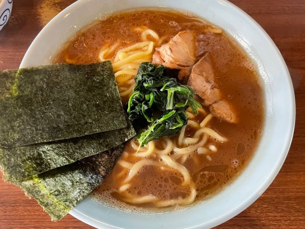 「らーめん」@横浜家系 侍の写真