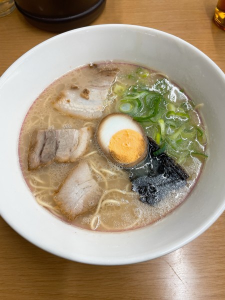 「ラーメンセット」@名代ラーメン亭 博多駅地下街店の写真