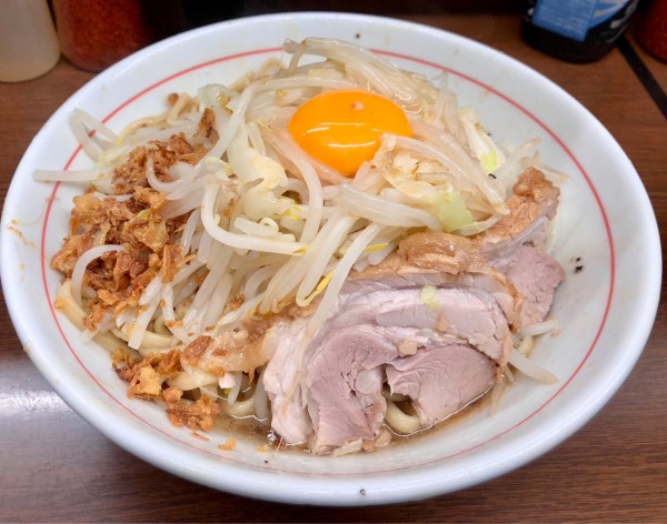 「小　汁なし」@ラーメン二郎 横浜関内店の写真