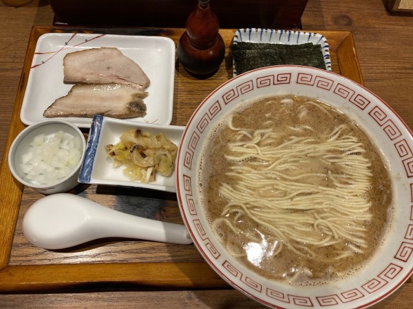 「鯖」@炭火焼濃厚中華そば 奥倫道の写真