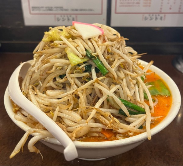 「辛いタンメン(930円＋税)＋野菜増し(150円＋税)」@極濃湯麺シントミ 本庄インター店の写真