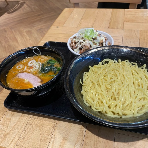 「濃厚味噌つけ麺　肉飯」@濃厚味噌らーめん 玉 川崎ルフロン店の写真