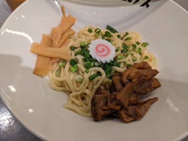 「油そば」@まぜそば たまに らーめん チョップスの写真