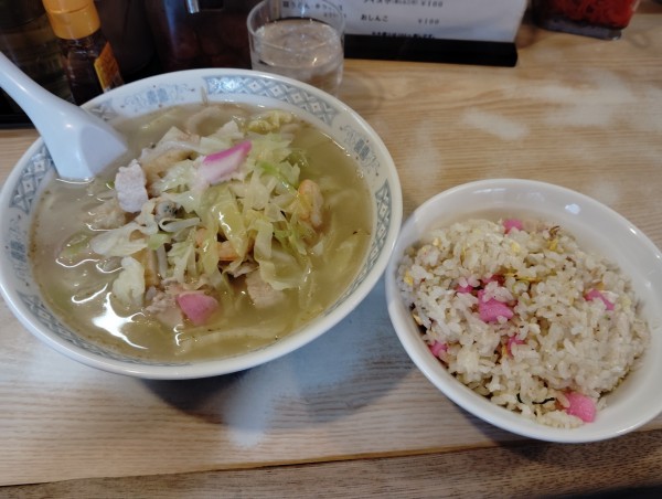 「長崎ちゃんぽん・半チャーハン　　　1100円」@長崎の写真