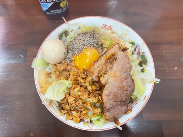 「汁なし(小)＋味玉＋ライス」@らーめん漢道の写真