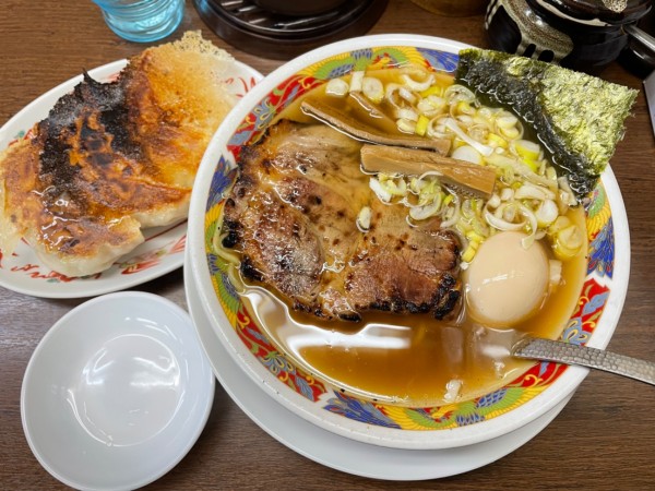 「味玉まぐろらーめん(醤油)」@まぐろラーメン 大門の写真