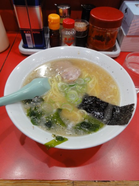 「ラーメン750円硬め」@かいざん 西船橋店の写真